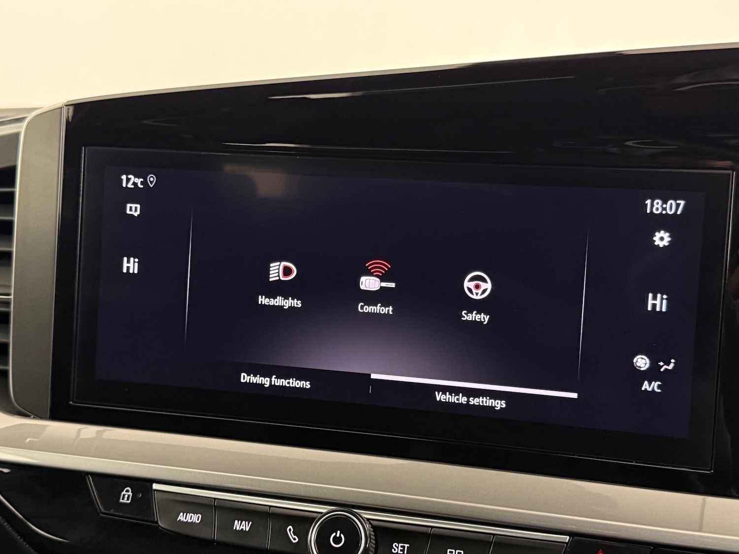 Used Vauxhall Mokka 2023 for sale - 77260381: Photo 24