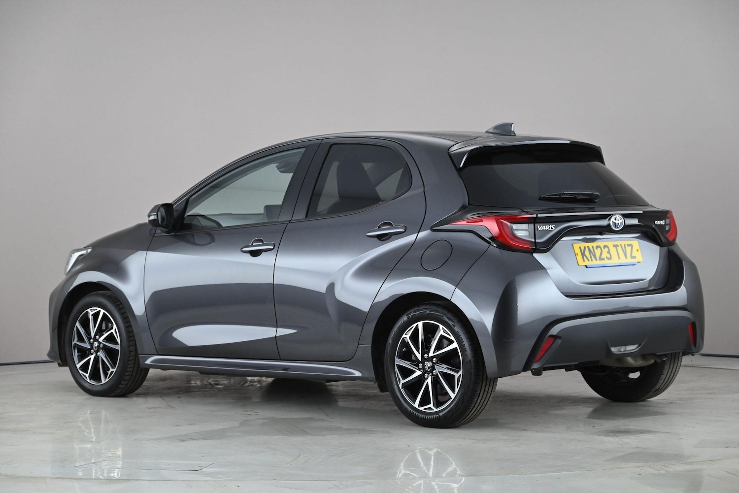 Used Toyota Yaris 2023 for sale - 78185854: Photo 3