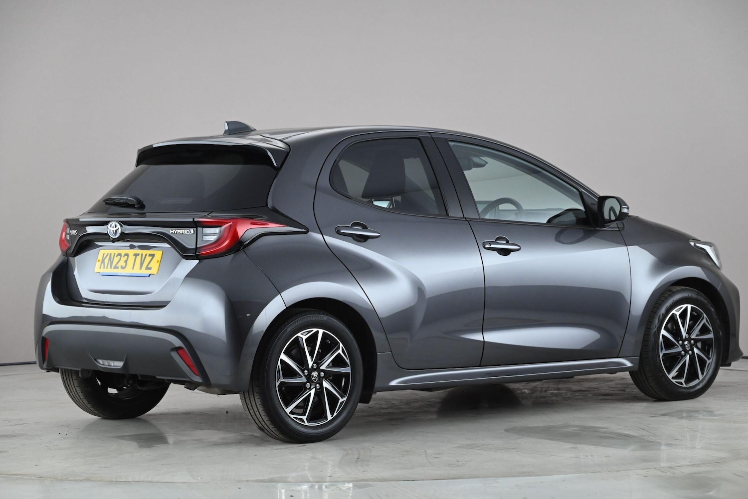 Used Toyota Yaris 2023 for sale - 78185854: Photo 4