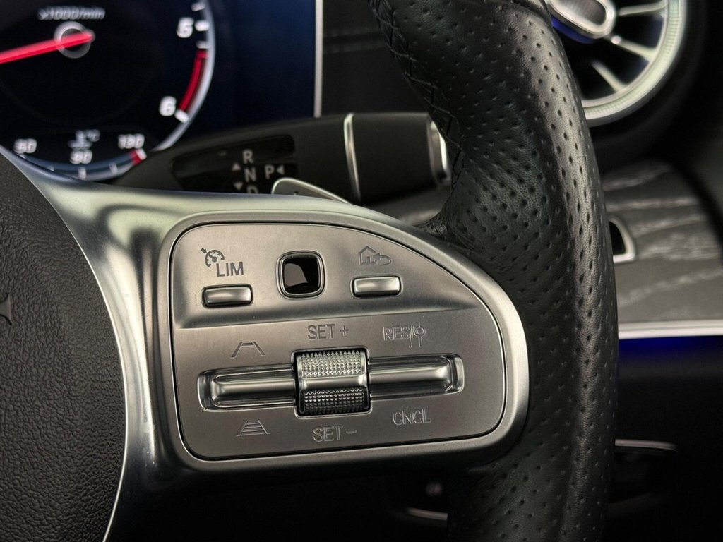 Used Mercedes-Benz CLS 2018 for sale - 75966869: Photo 32
