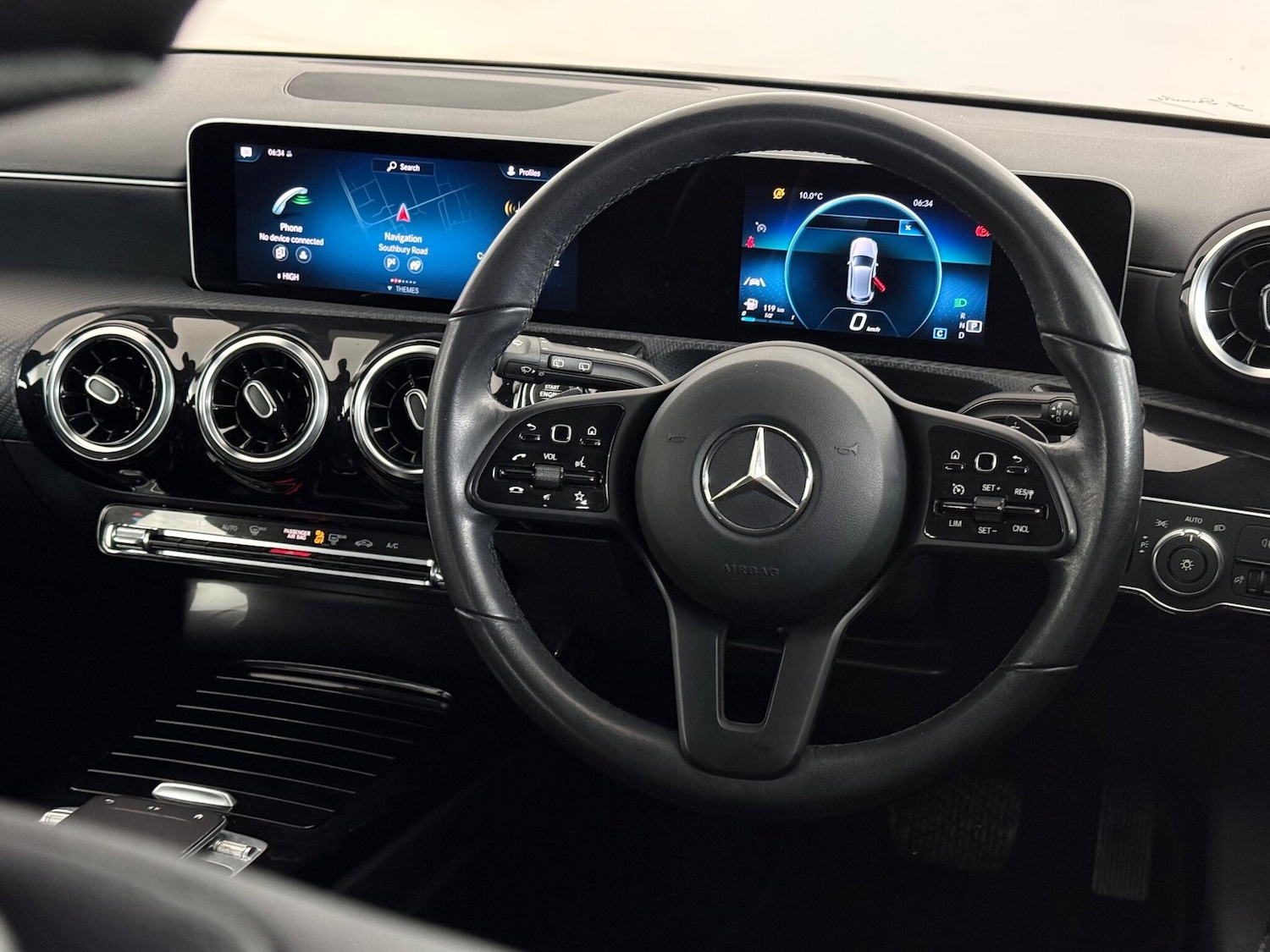 Used Mercedes-Benz A-Class 2018 for sale - 77221886: Photo 16