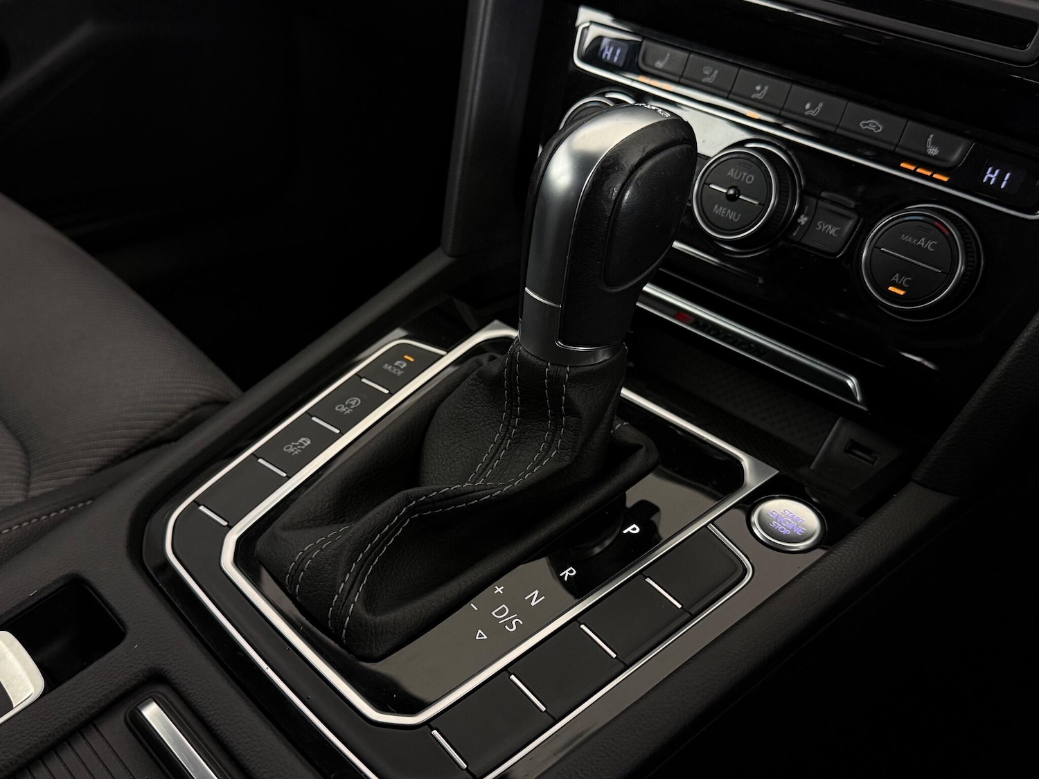 Used Volkswagen Passat 2016 for sale - 76484383: Photo 43