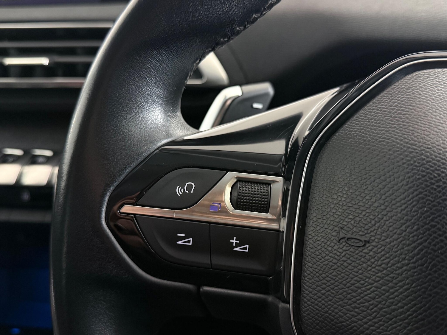 Used Peugeot 3008 2019 for sale - 77259819: Photo 16