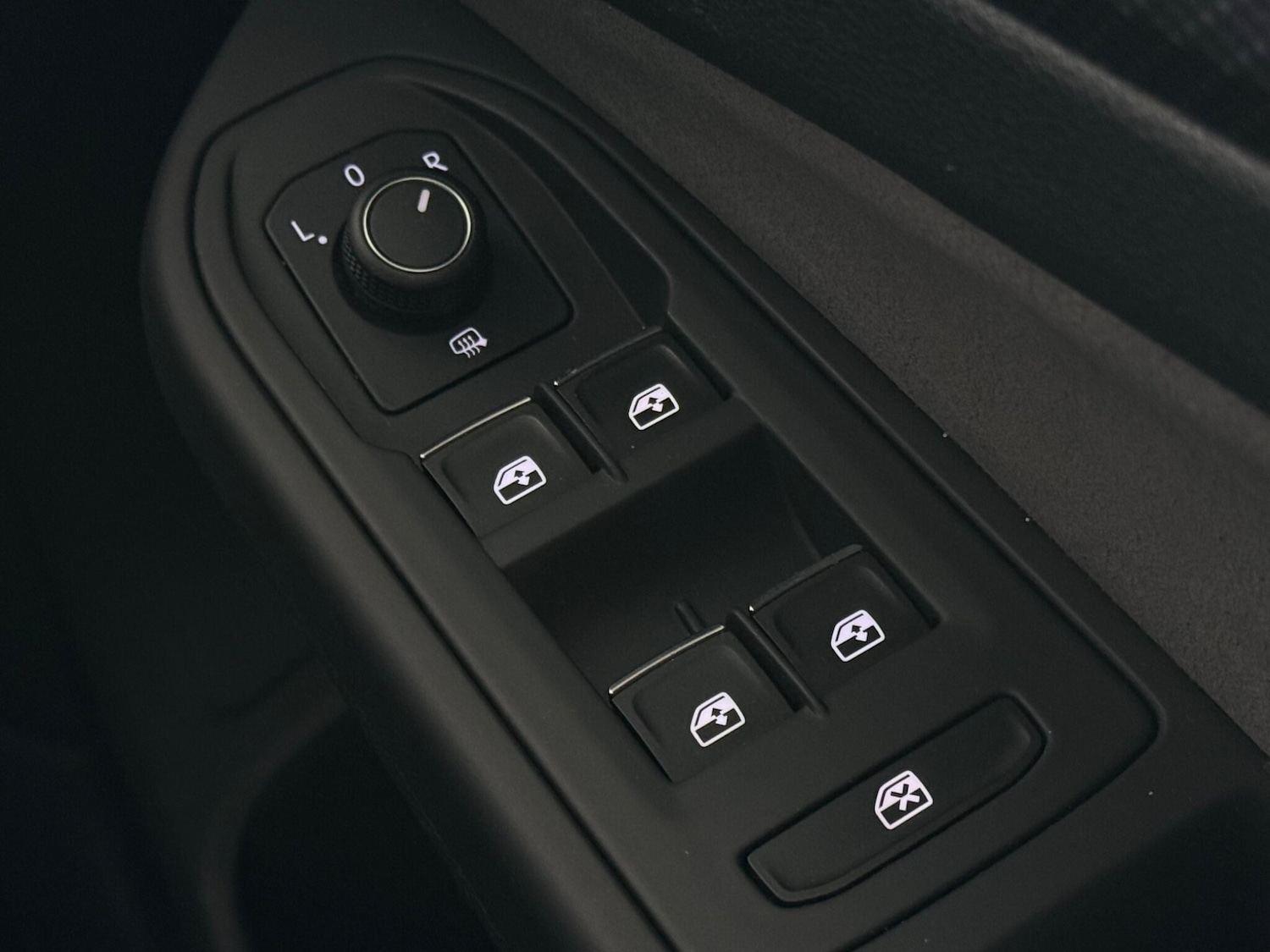 Used Volkswagen Golf 2022 for sale - 77803037: Photo 32