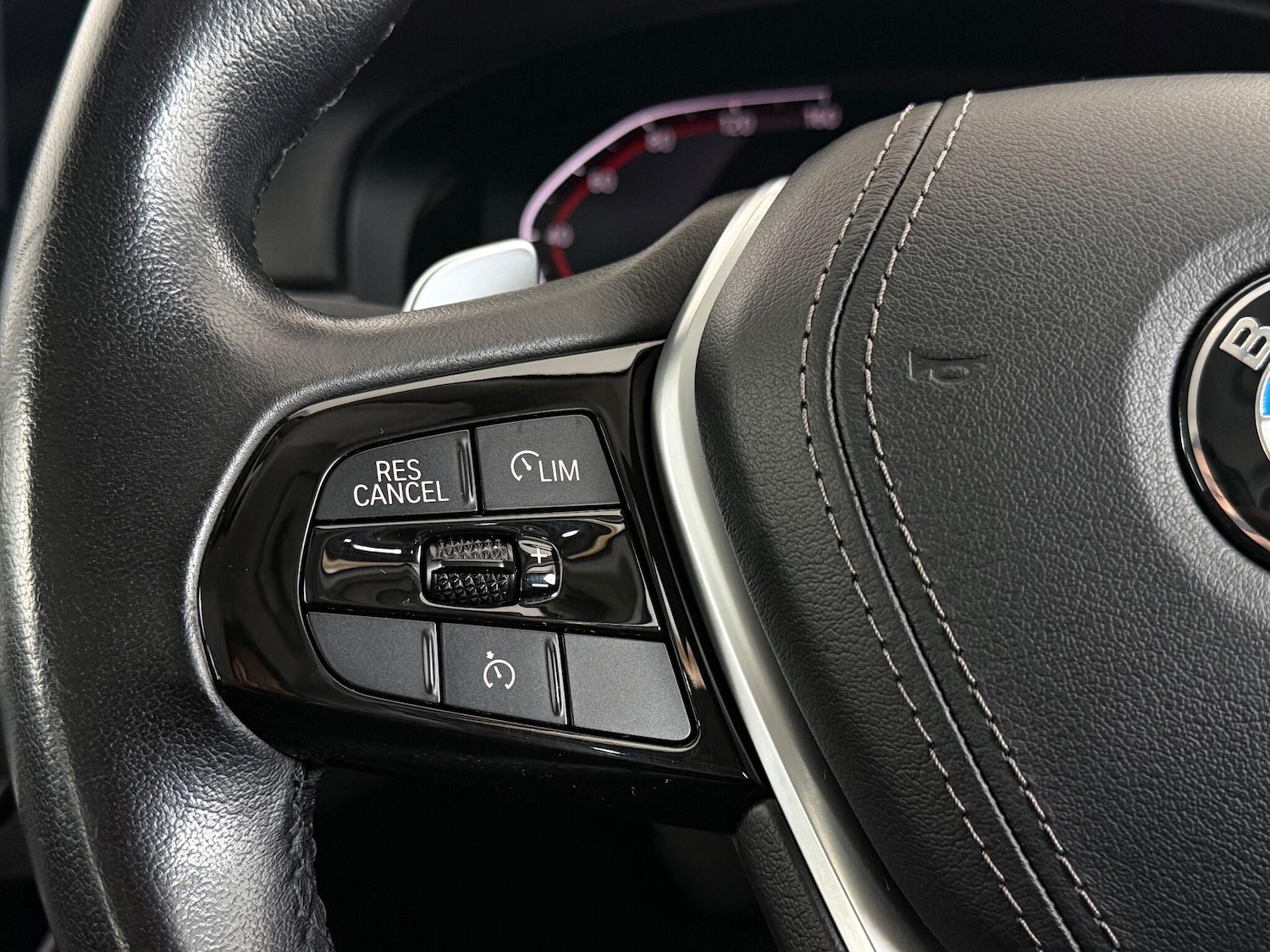 Used BMW 5 Series 2020 for sale - 76468512: Photo 24