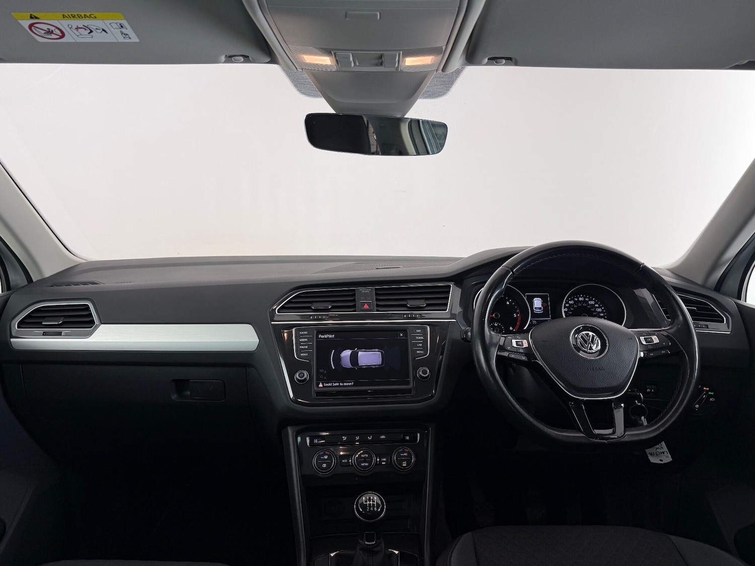 Used Volkswagen Tiguan 2017 for sale - 77221556: Photo 17