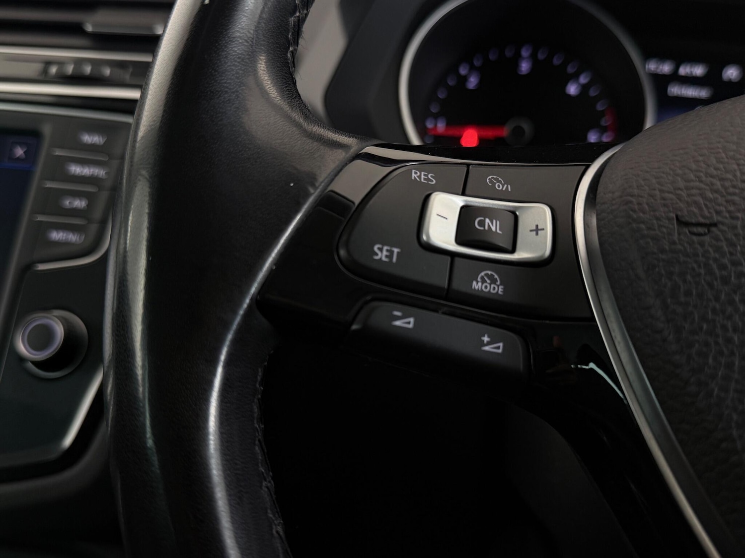 Used Volkswagen Tiguan 2017 for sale - 77221556: Photo 19