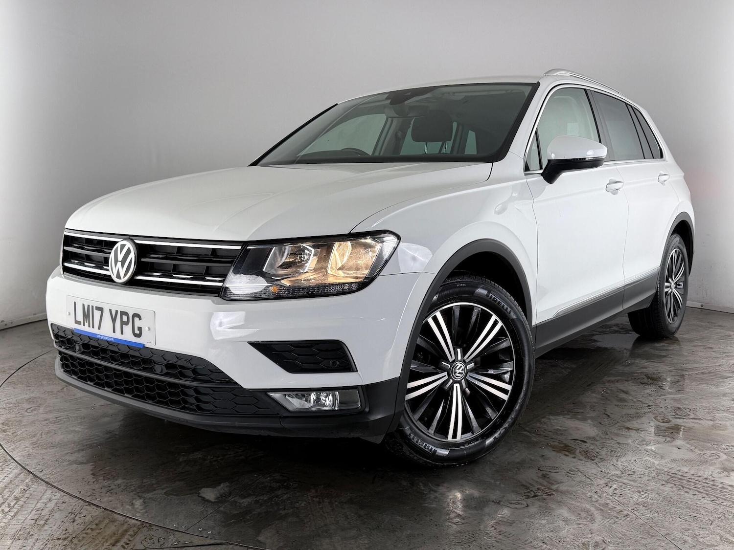 Used Volkswagen Tiguan 2017 for sale - 77221556: Photo 38