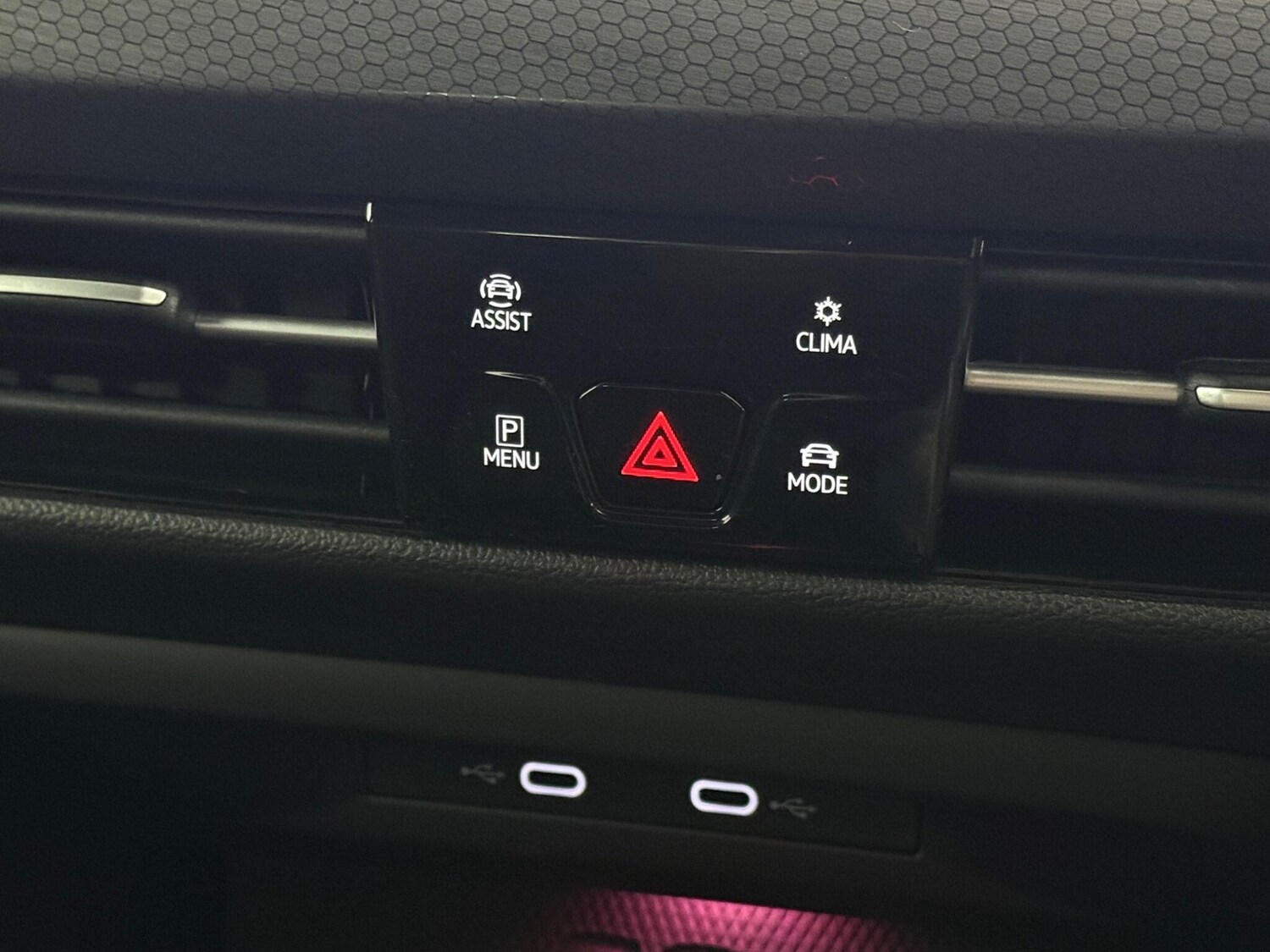 Used Volkswagen Golf 2020 for sale - 78091783: Photo 38