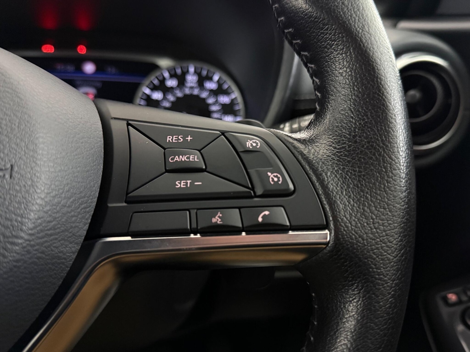 Used Nissan Juke 2020 for sale - 77246147: Photo 20