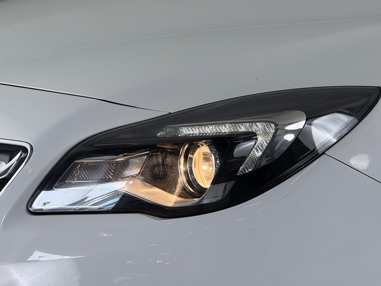 Used Vauxhall Insignia 2016 for sale - 77084494: Photo 9