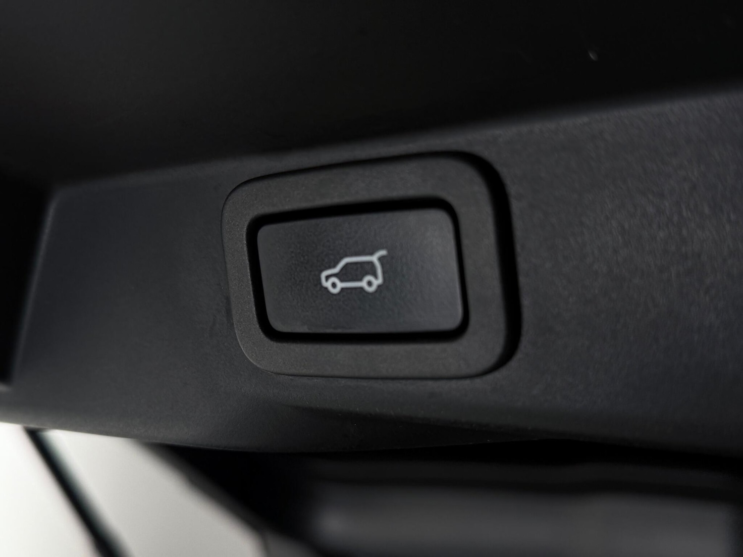 Used Land Rover Range Rover Sport 2018 for sale - 76825031: Photo 15