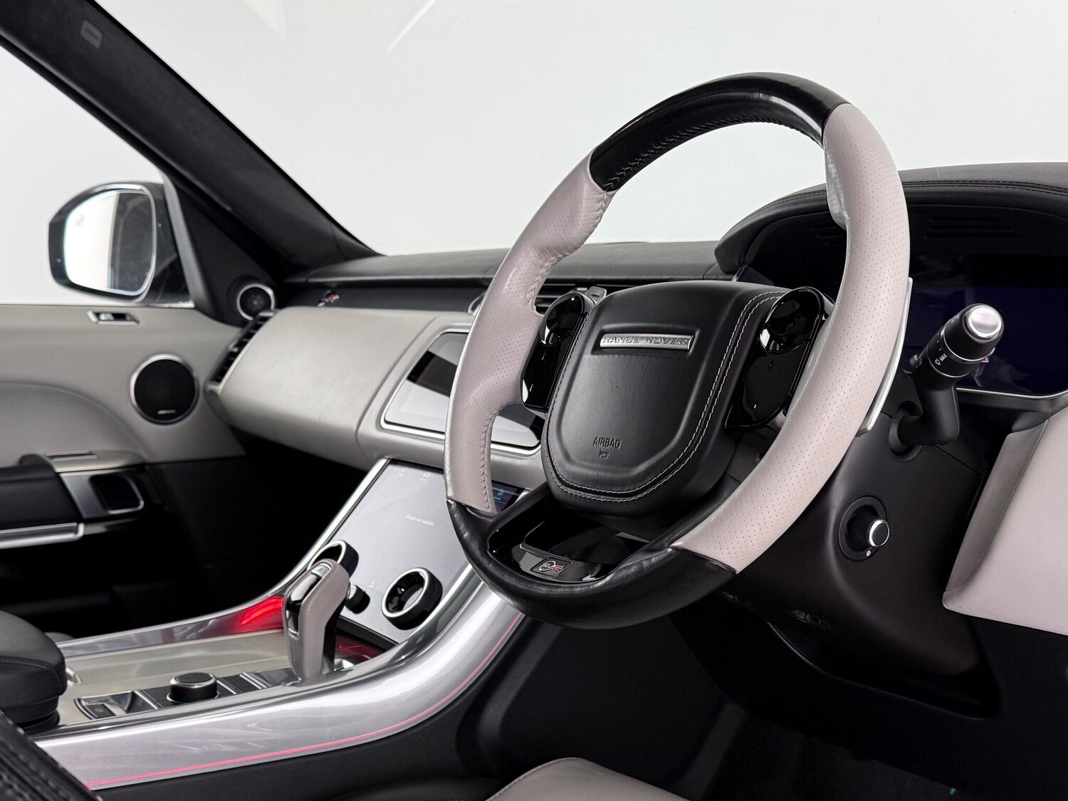 Used Land Rover Range Rover Sport 2018 for sale - 76825031: Photo 17