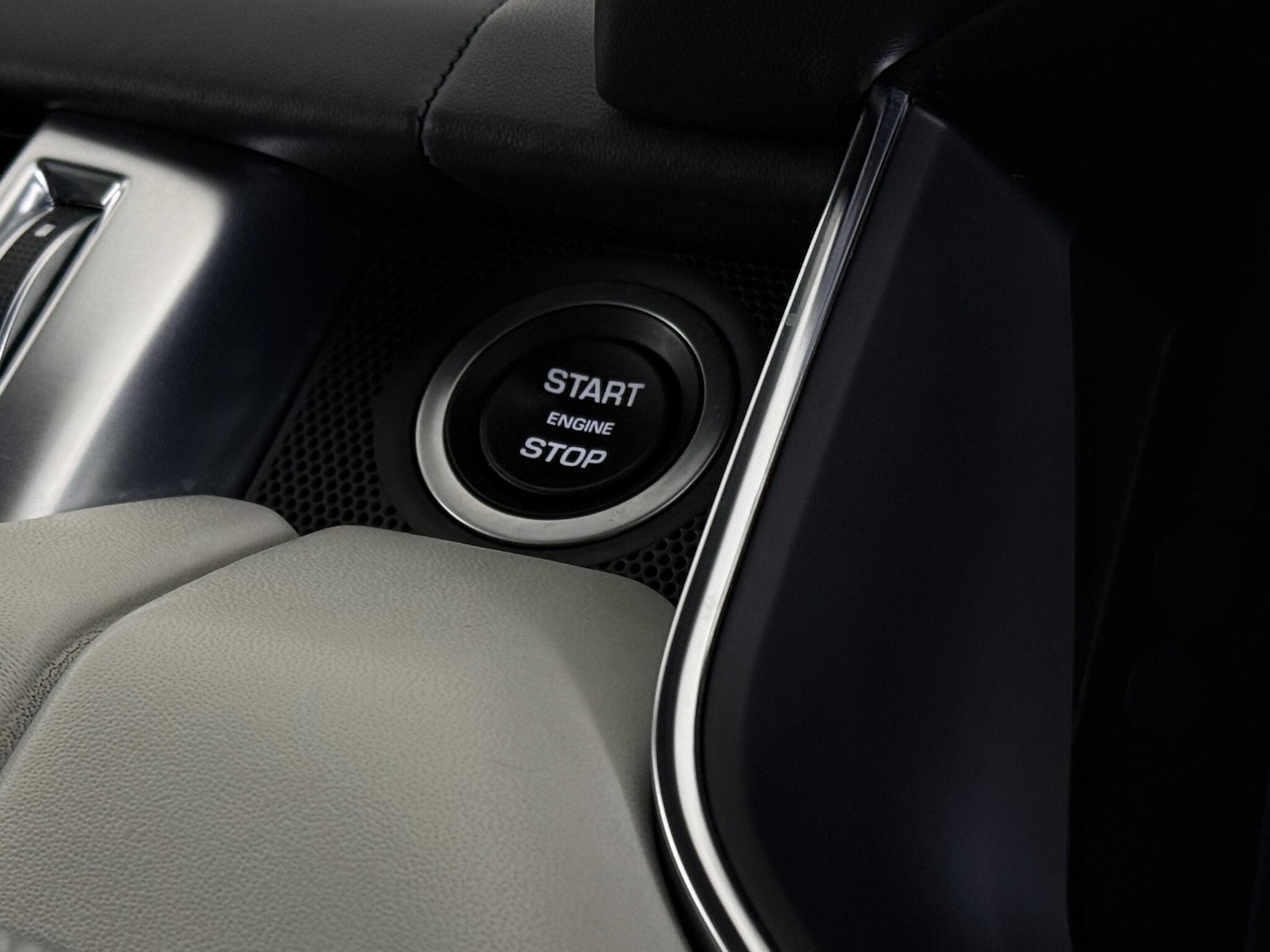 Used Land Rover Range Rover Sport 2018 for sale - 76825031: Photo 37