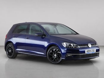 Used Volkswagen Golf 2019 for sale - 79107620: Photo