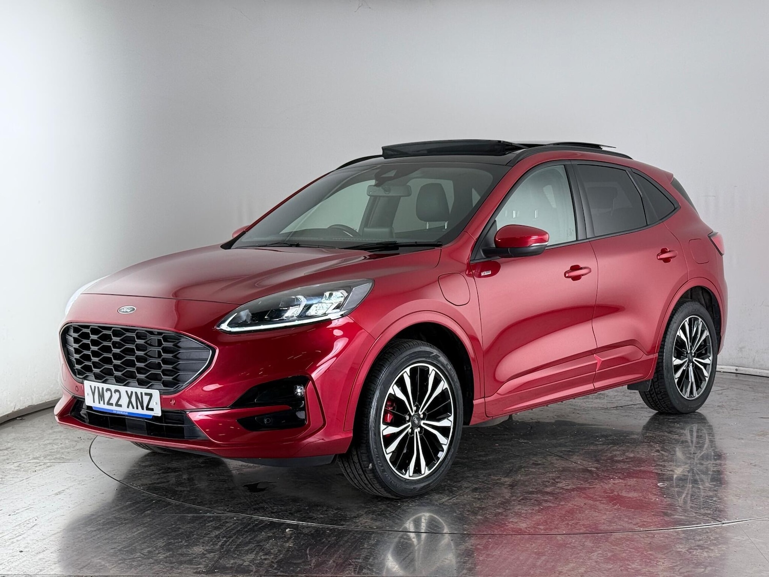Used Ford Kuga 2022 for sale - 77181233: Photo 2