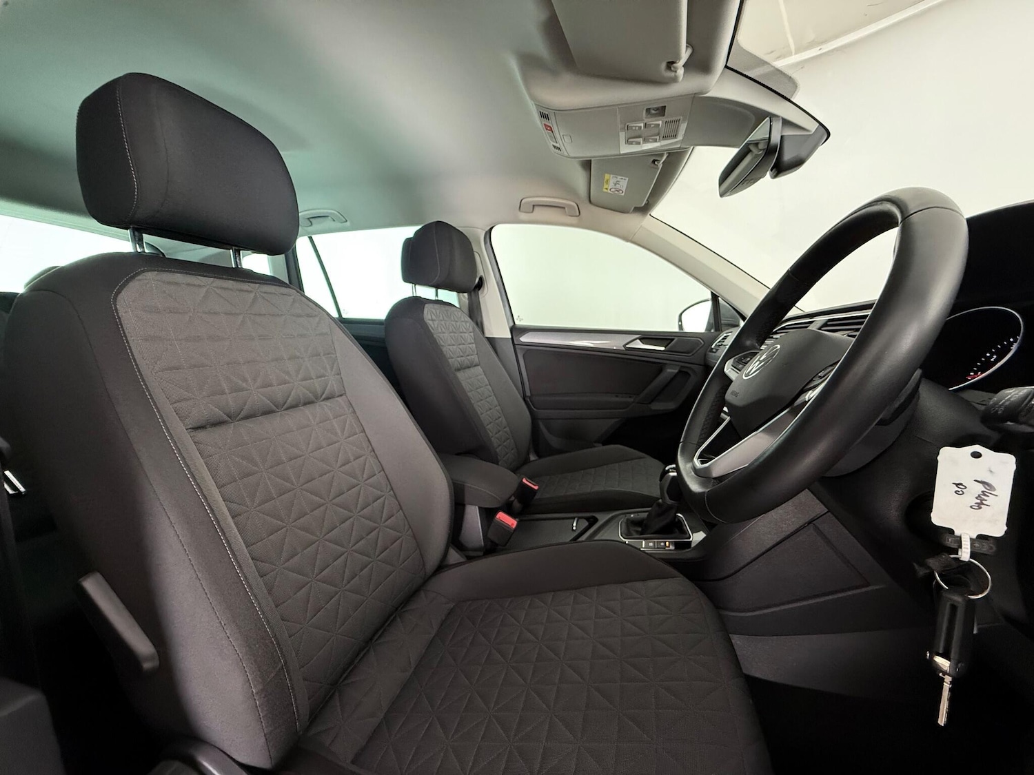 Used Volkswagen Tiguan 2021 for sale - 76898649: Photo 16