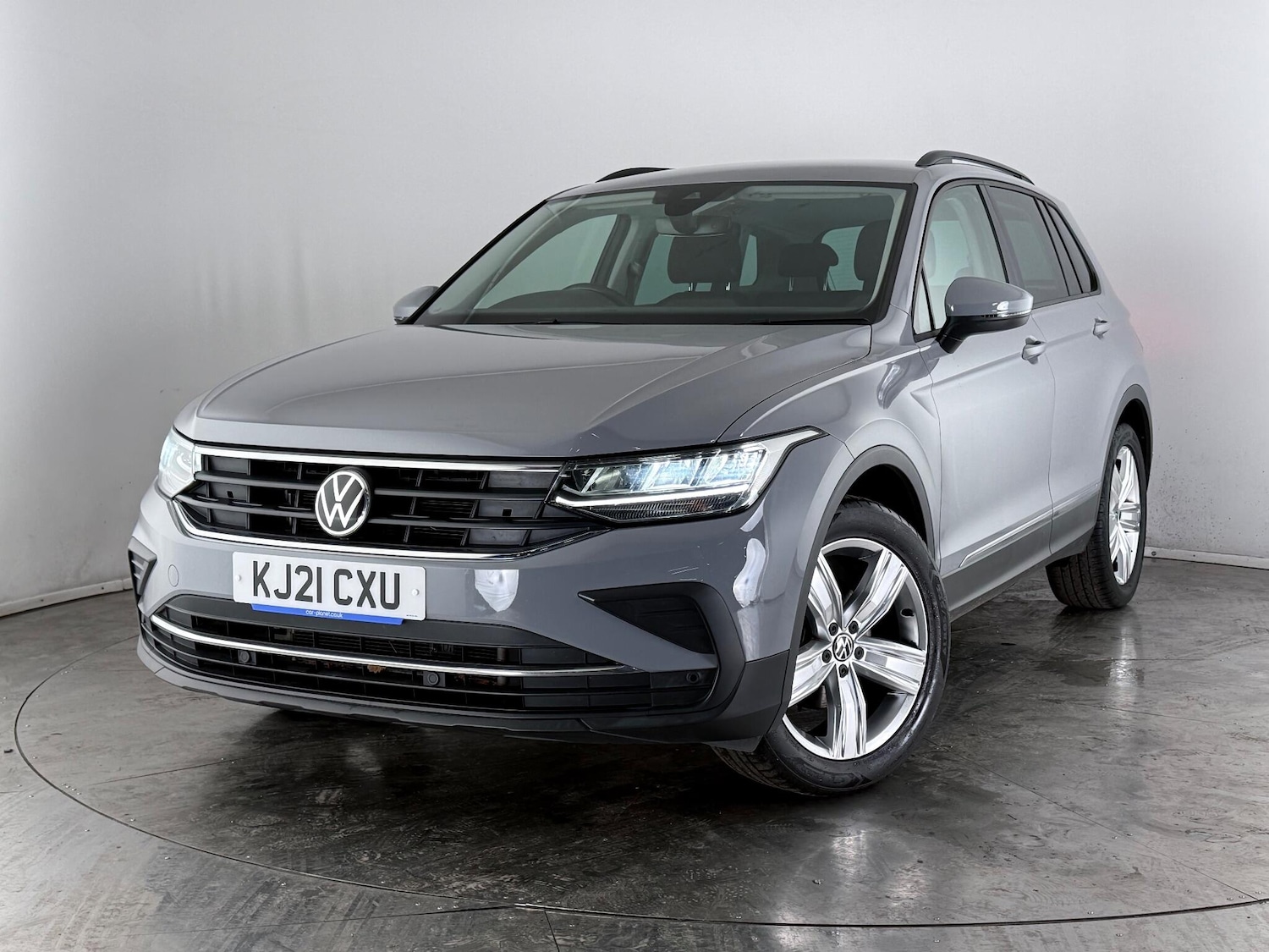 Used Volkswagen Tiguan 2021 for sale - 76898649: Photo 45