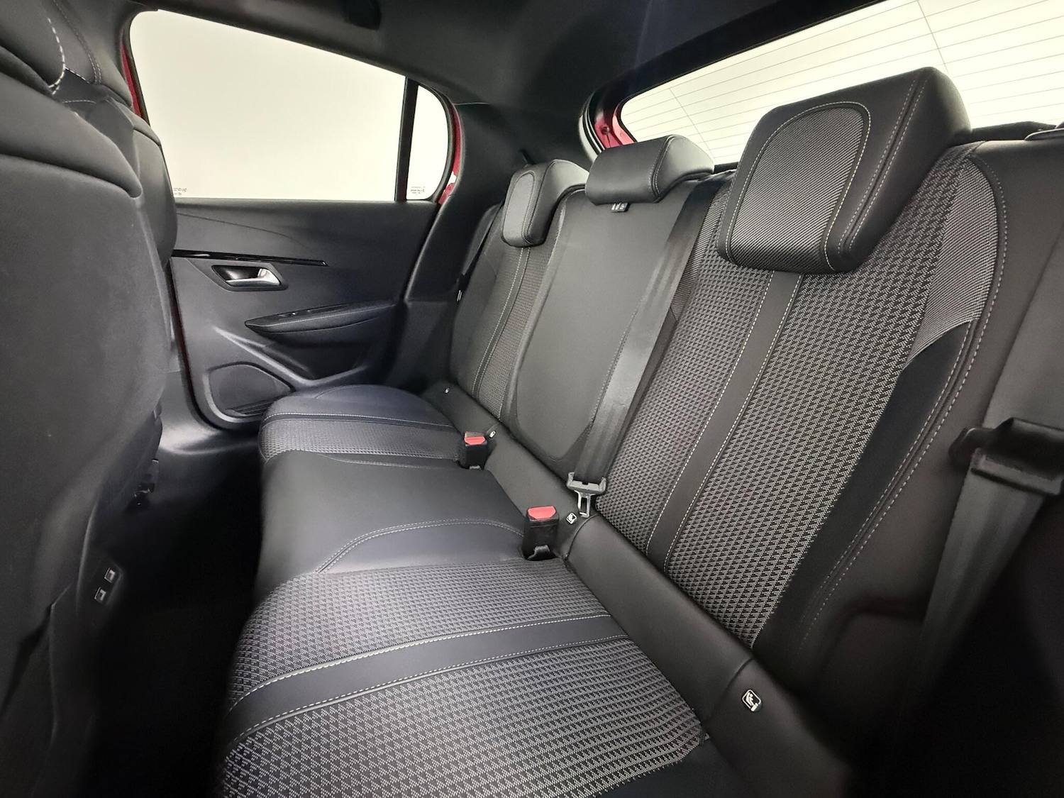 Used Peugeot 208 2023 for sale - 76468185: Photo 18