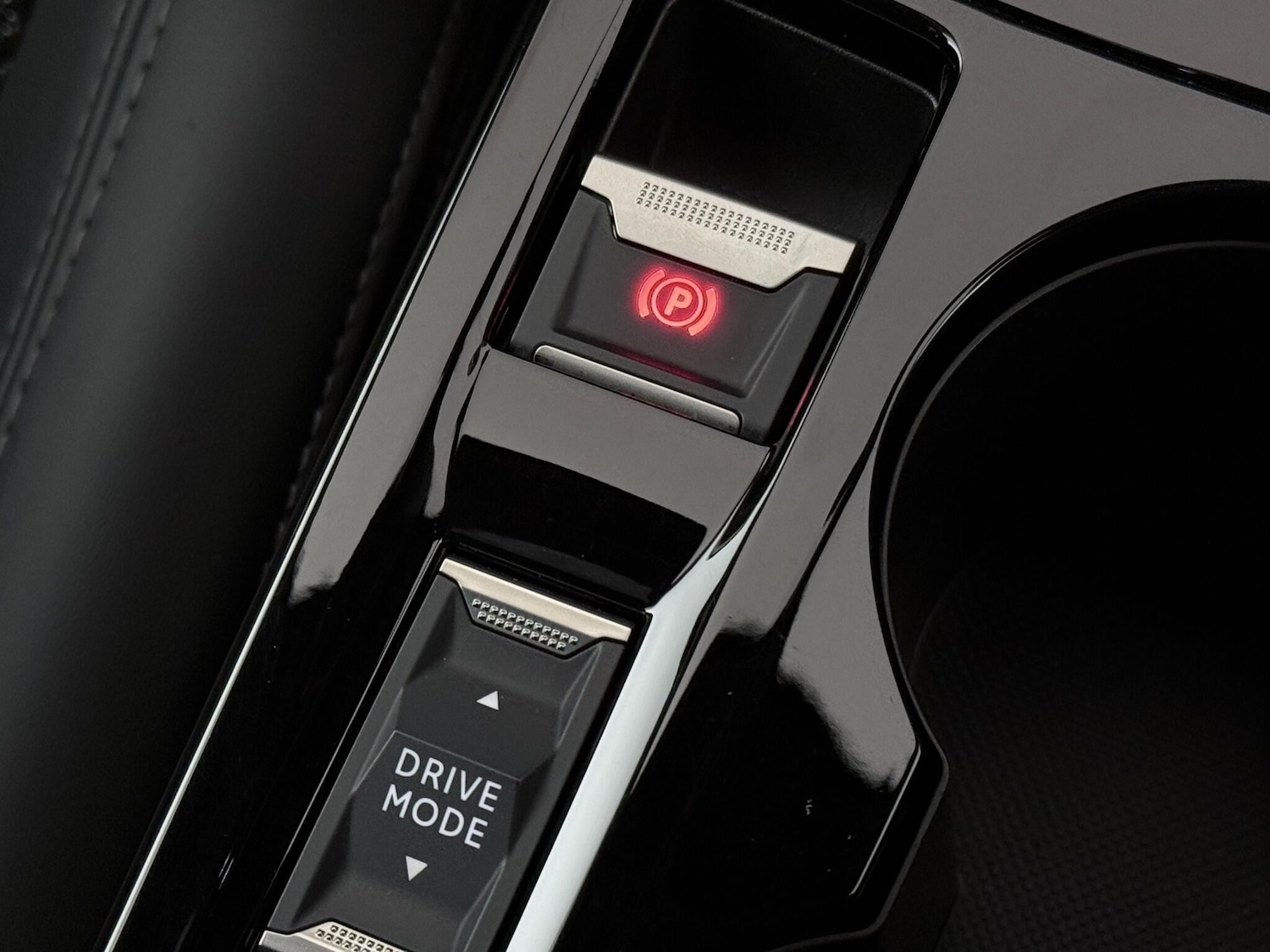 Used Peugeot 208 2023 for sale - 76468185: Photo 41