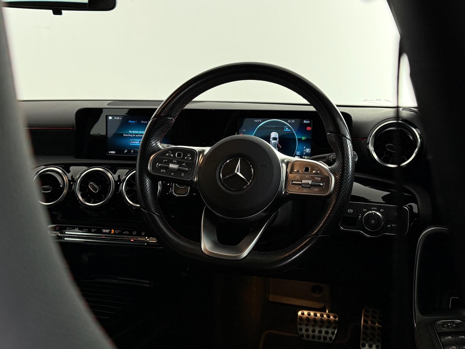 Used Mercedes-Benz A-Class 2021 for sale - 76468658: Photo 20