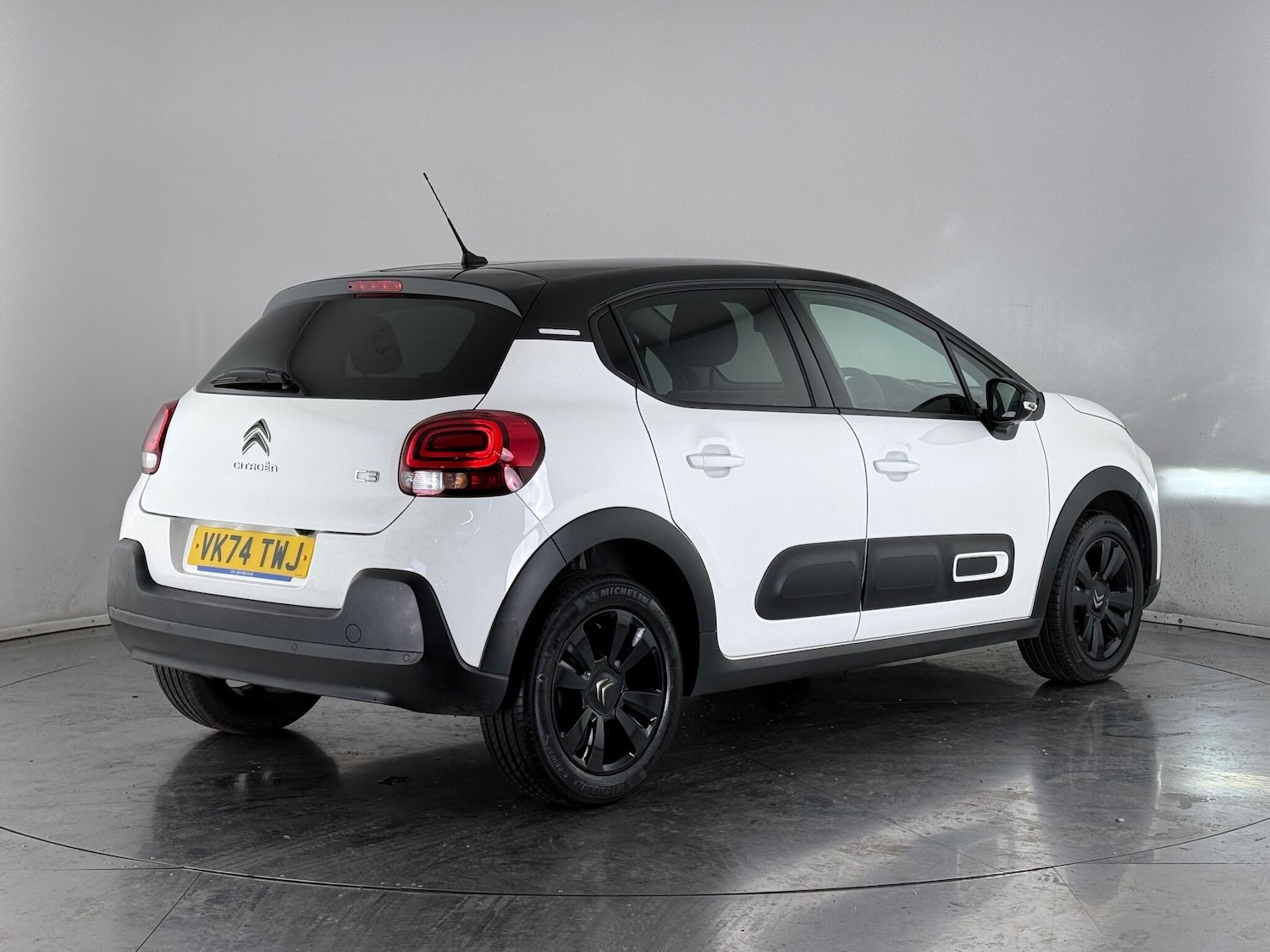 Used Citroen C3 2024 for sale - 76468124: Photo 4