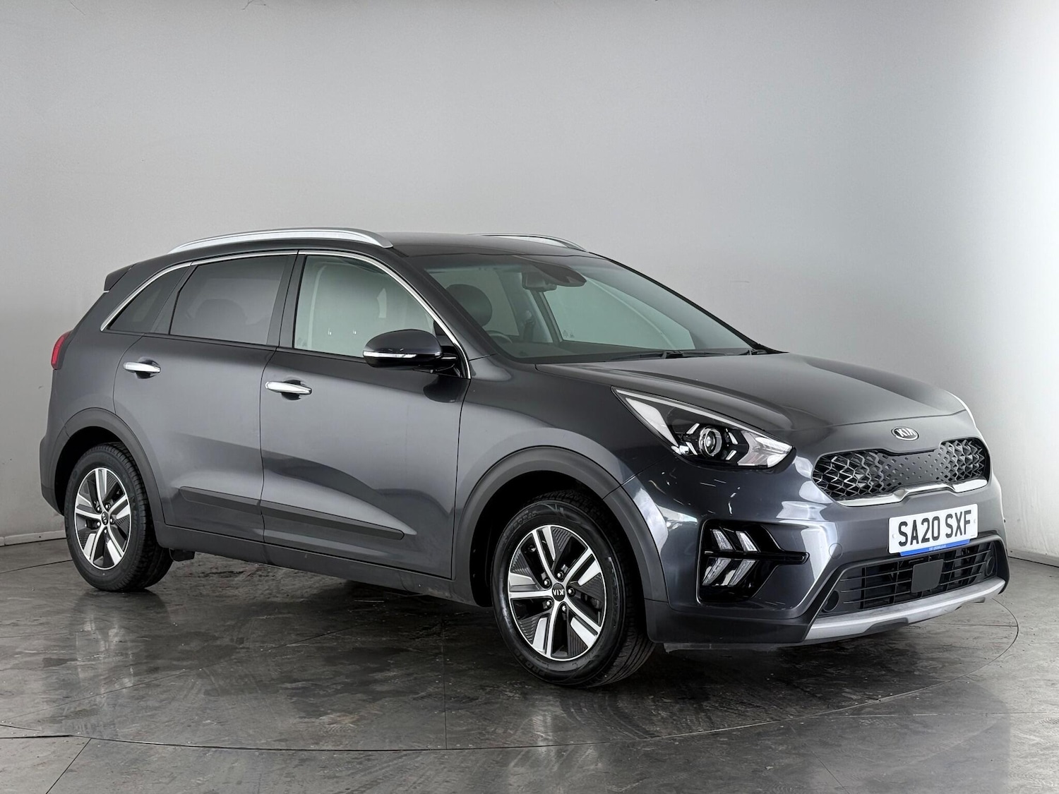 Used Kia Niro 2020 for sale - 76771795: Photo 1