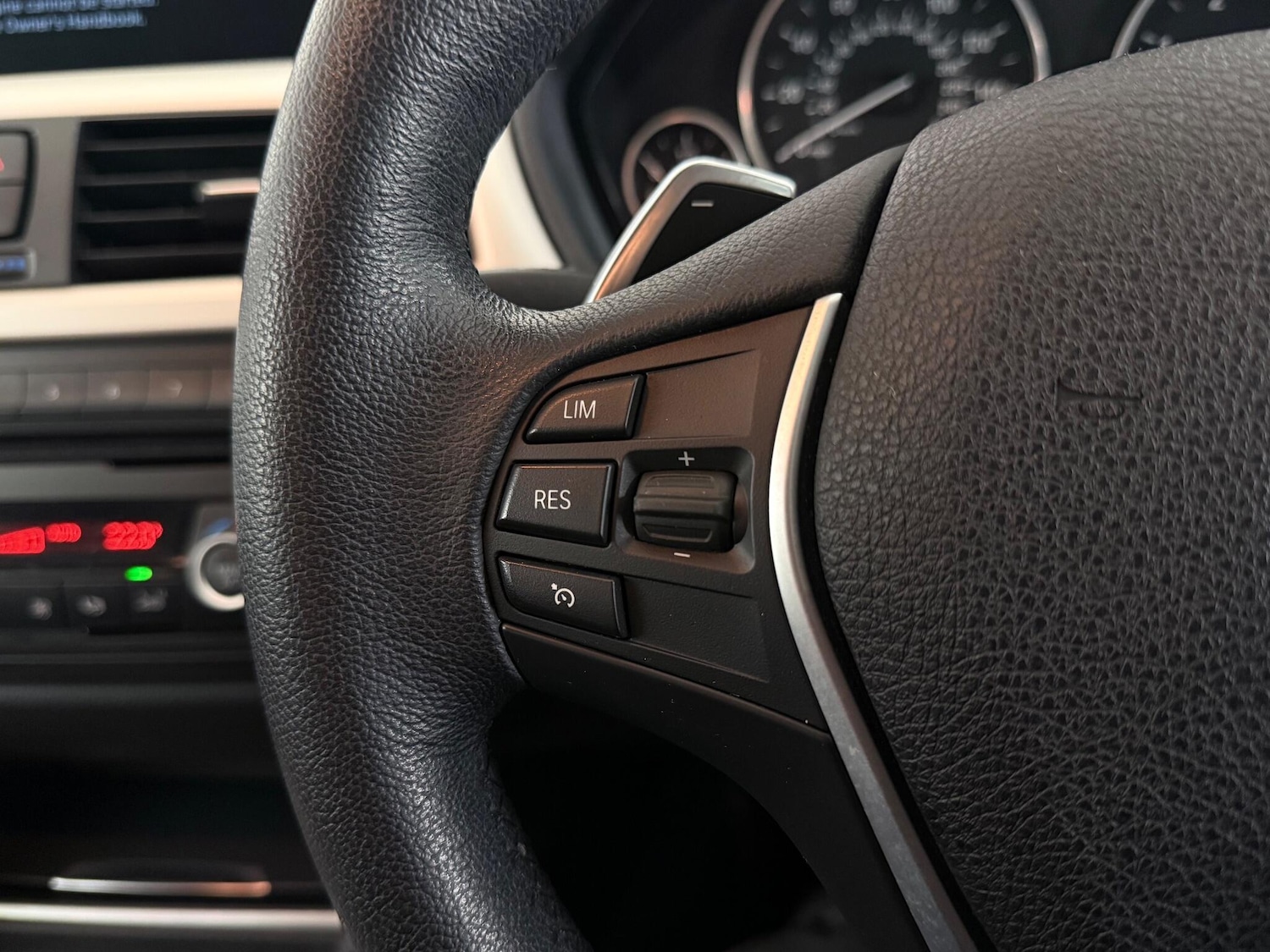 Used BMW 3 Series 2015 for sale - 77246745: Photo 16