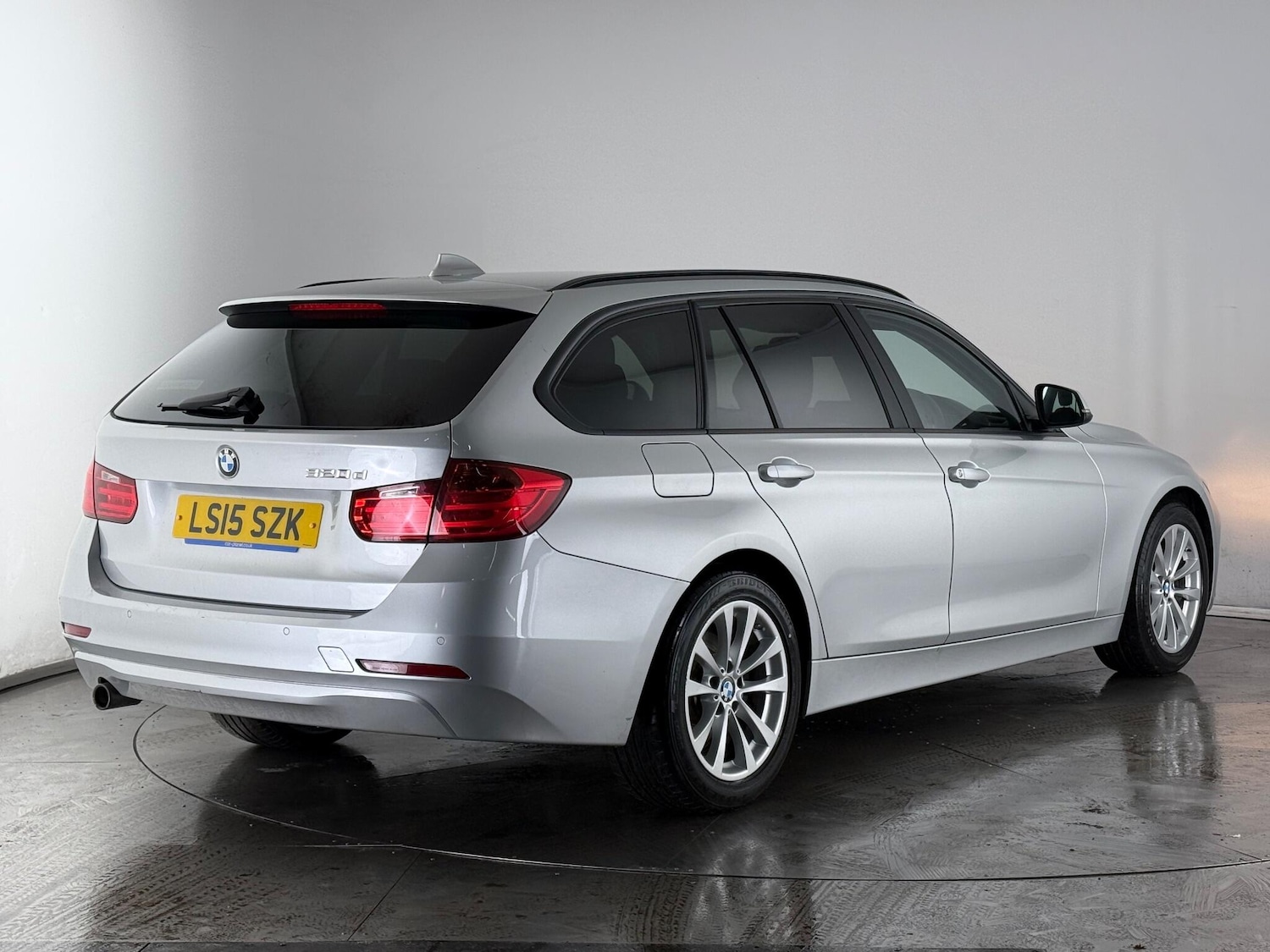 Used BMW 3 Series 2015 for sale - 77246745: Photo 6
