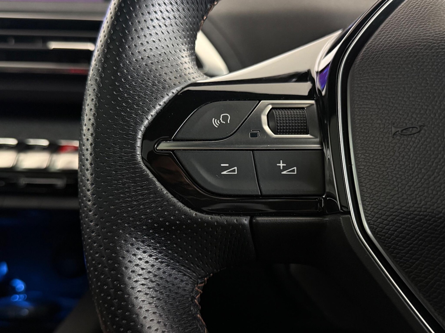 Used Peugeot 3008 2019 for sale - 77180948: Photo 18