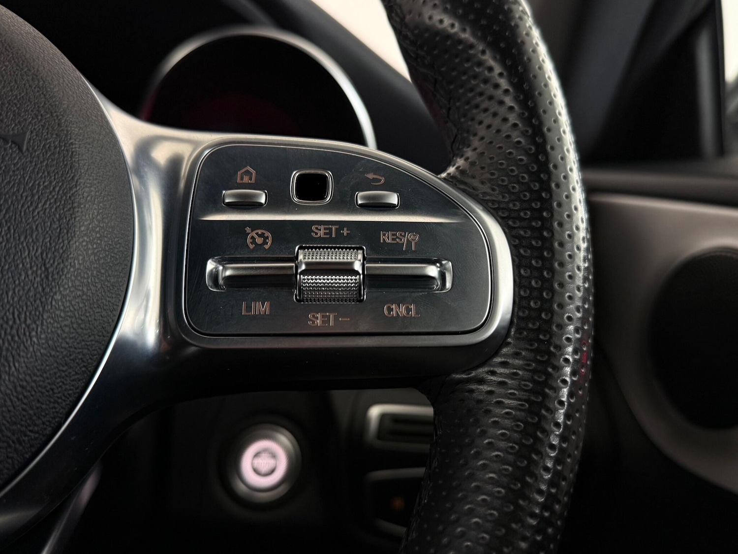 Used Mercedes-Benz C Class 2020 for sale - 77246428: Photo 17