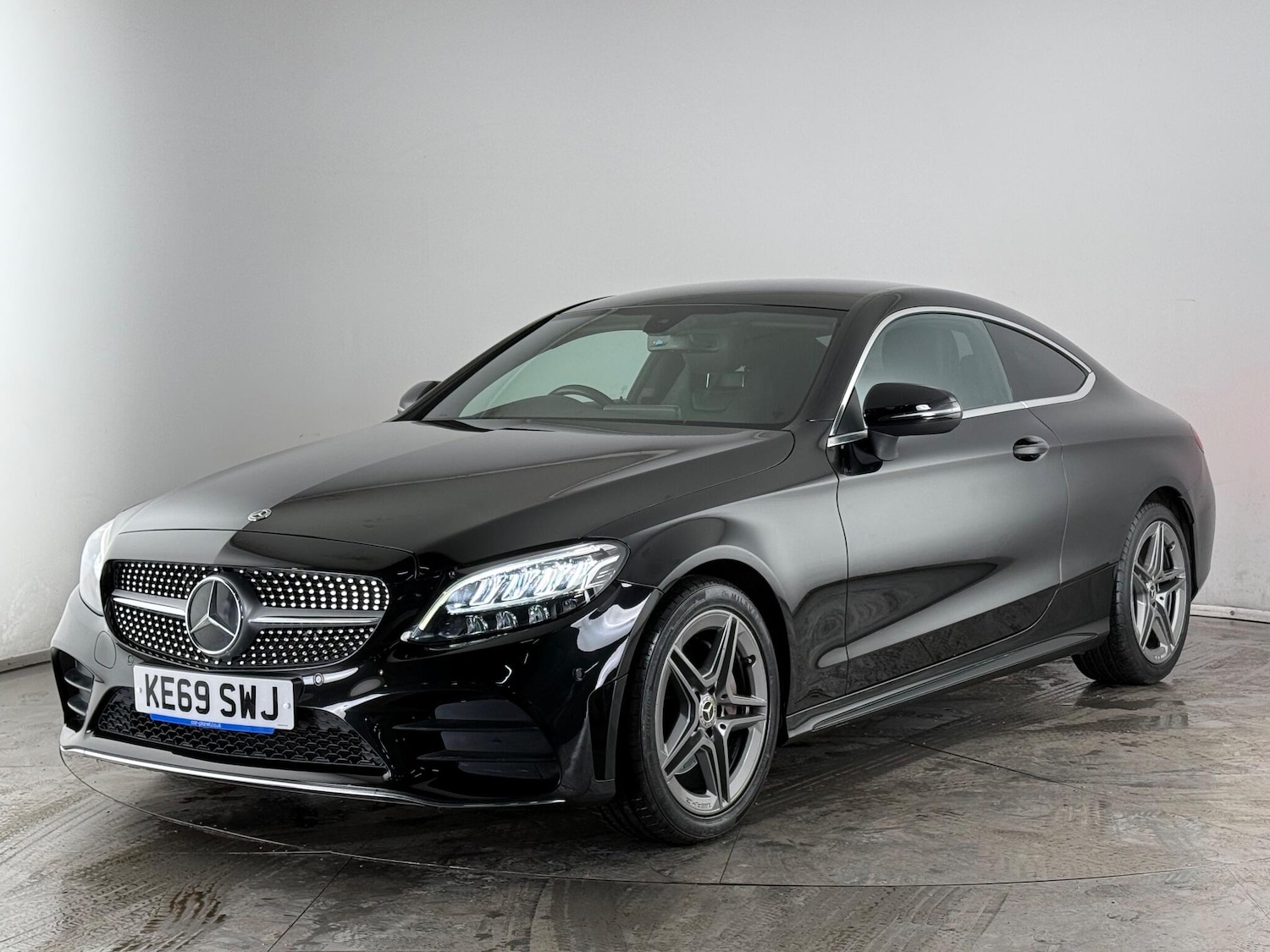 Used Mercedes-Benz C Class 2020 for sale - 77246428: Photo 3