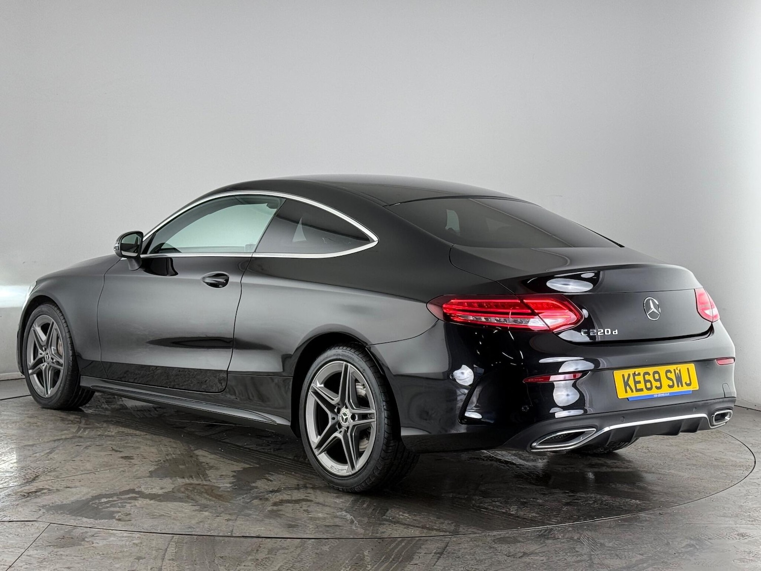 Used Mercedes-Benz C Class 2020 for sale - 77246428: Photo 4