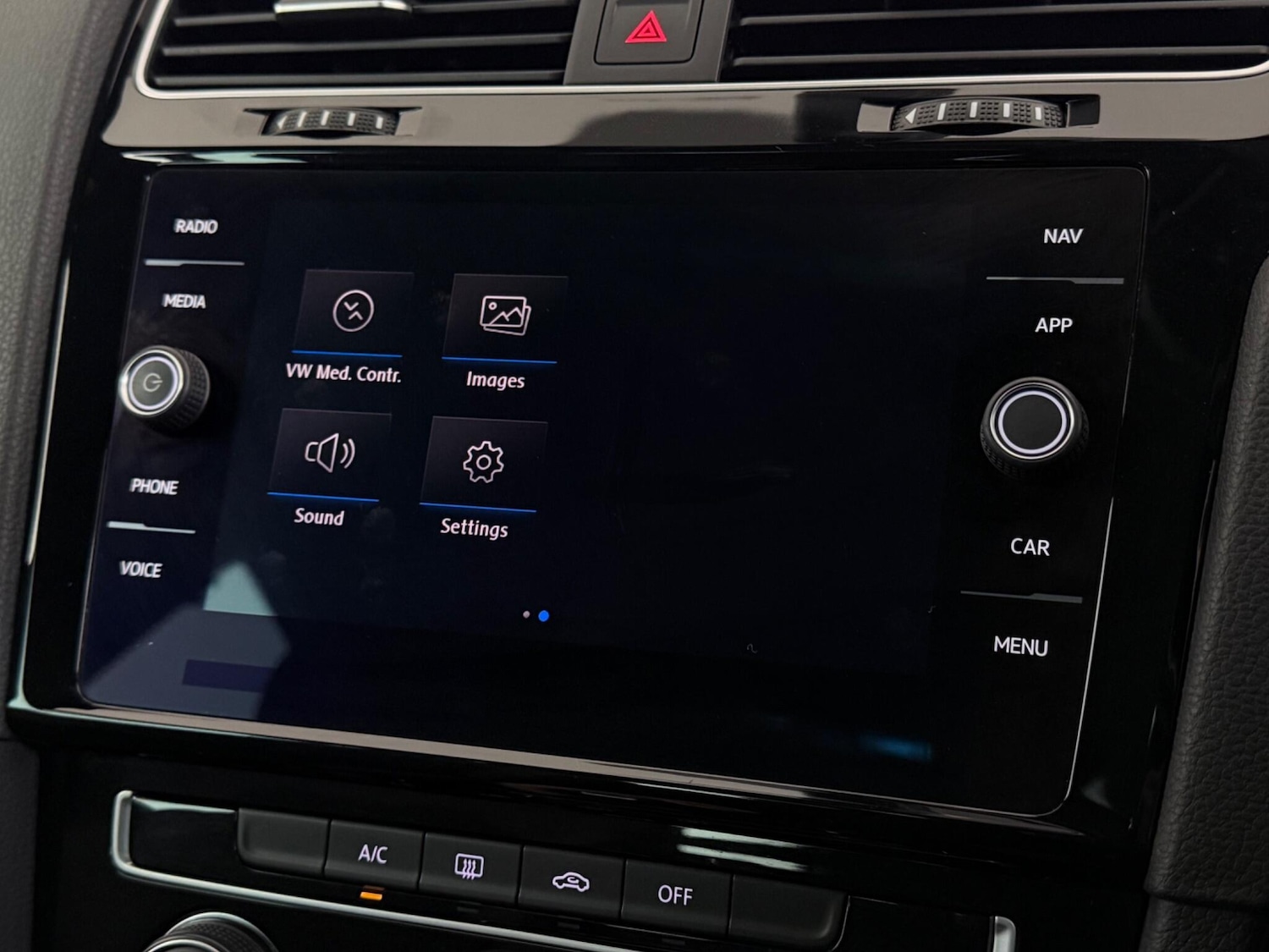 Used Volkswagen Golf 2019 for sale - 77744252: Photo 29