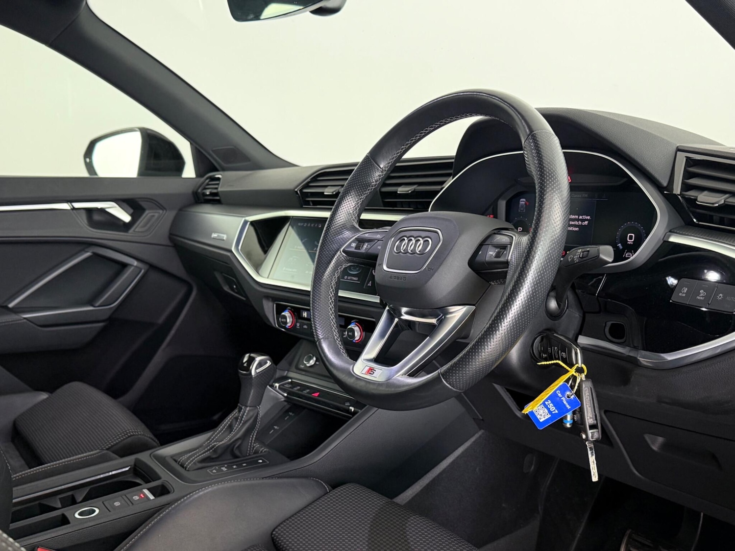 Used Audi Q3 2021 for sale - 77587412: Photo 17