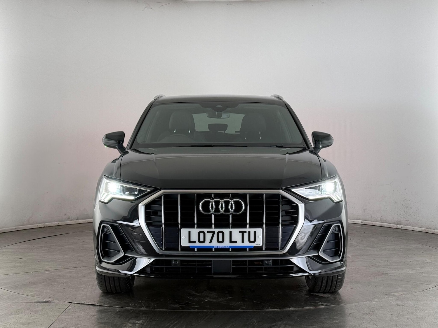 Used Audi Q3 2021 for sale - 77587412: Photo 2