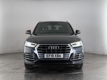 Used Audi Q5 2019 for sale - 76468284: Photo