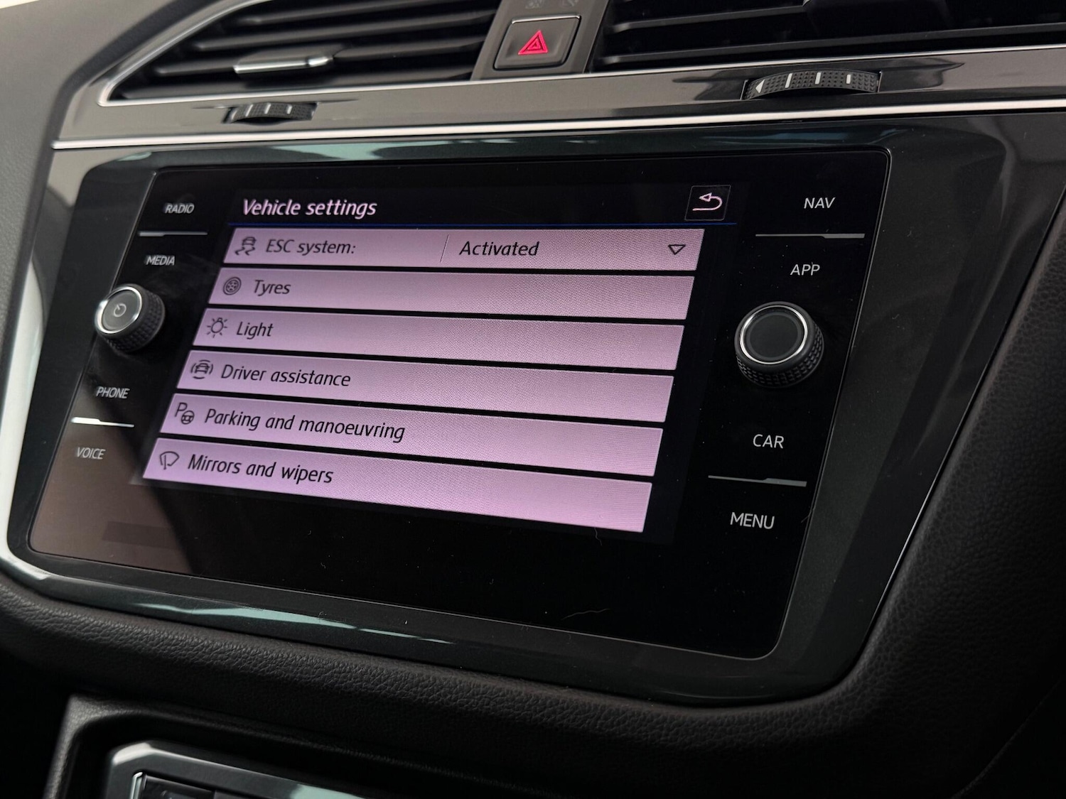 Used Volkswagen Tiguan 2018 for sale - 76468250: Photo 33