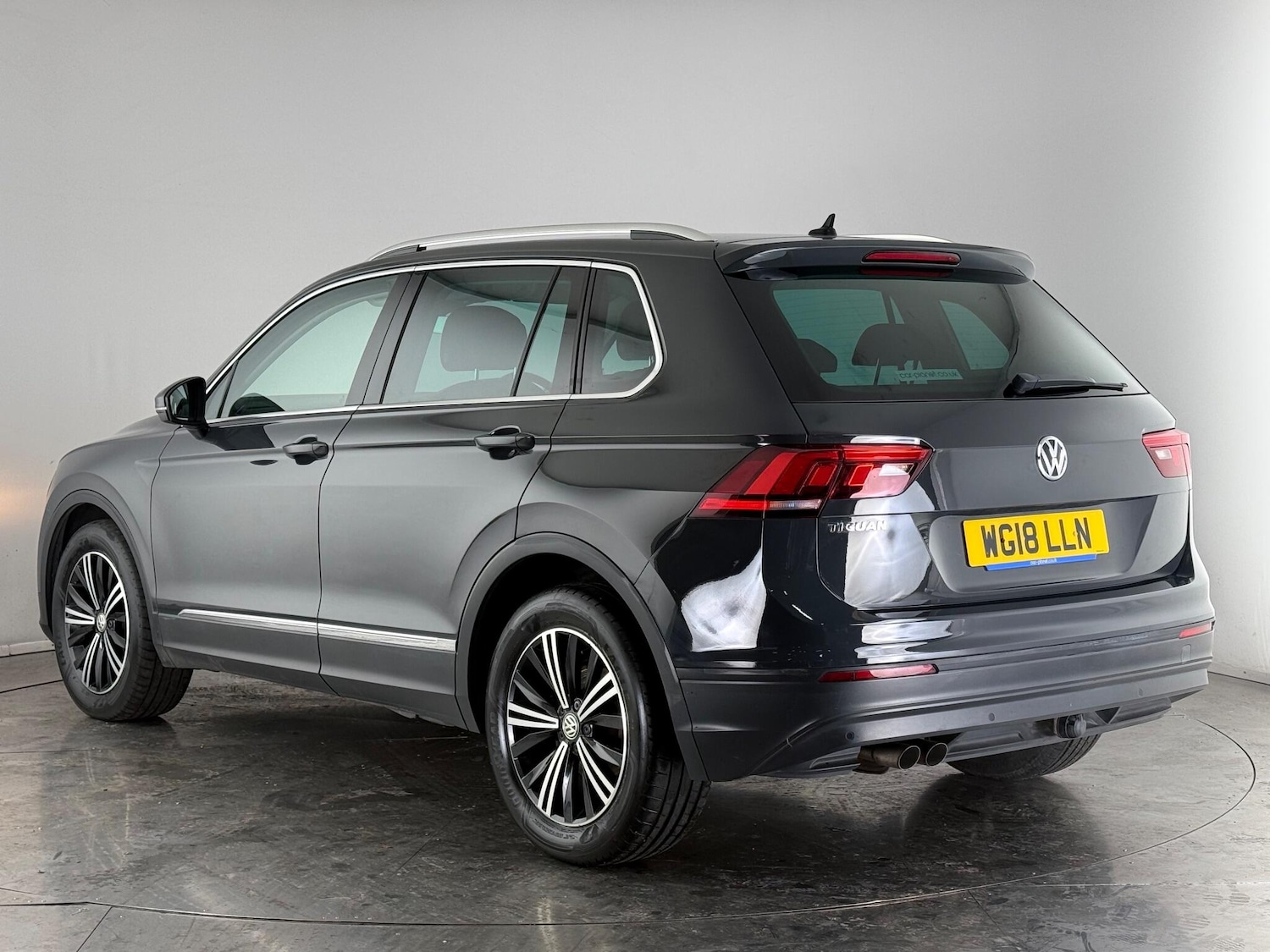 Used Volkswagen Tiguan 2018 for sale - 76468250: Photo 4