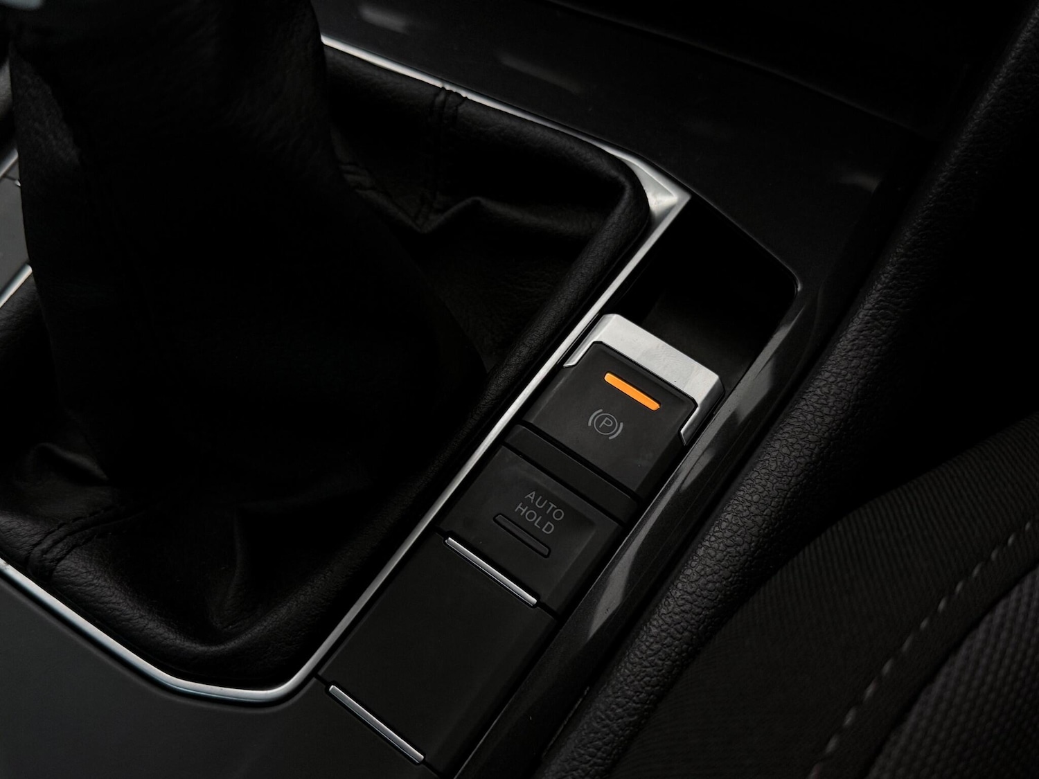 Used Volkswagen Tiguan 2018 for sale - 76468250: Photo 44