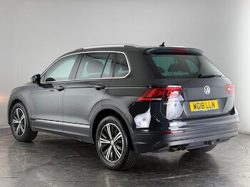 Used Volkswagen Tiguan 2018 for sale - 76468250: Photo