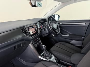 Used Volkswagen T-Roc 2019 for sale - 79688626: Photo