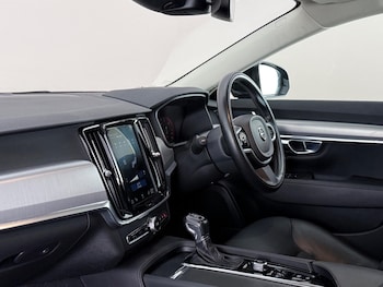 Used Volvo S90 2018 for sale - 79107605: Photo