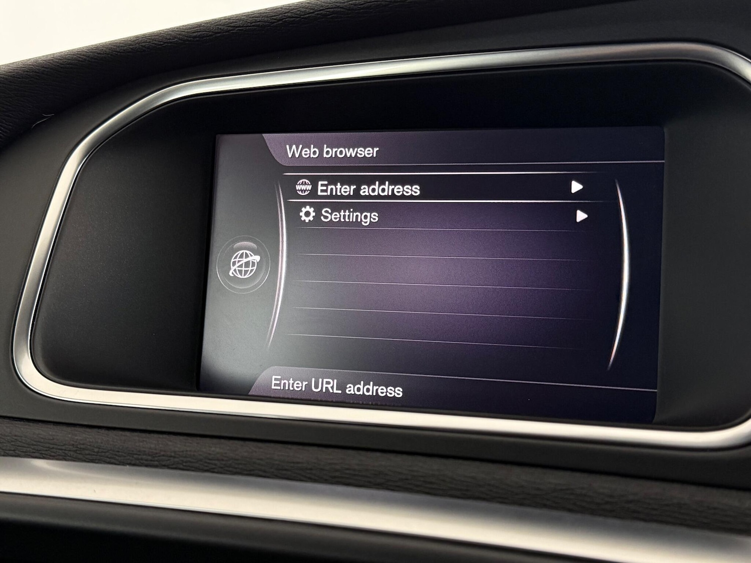 Used Volvo V40 2017 for sale - 77260274: Photo 24