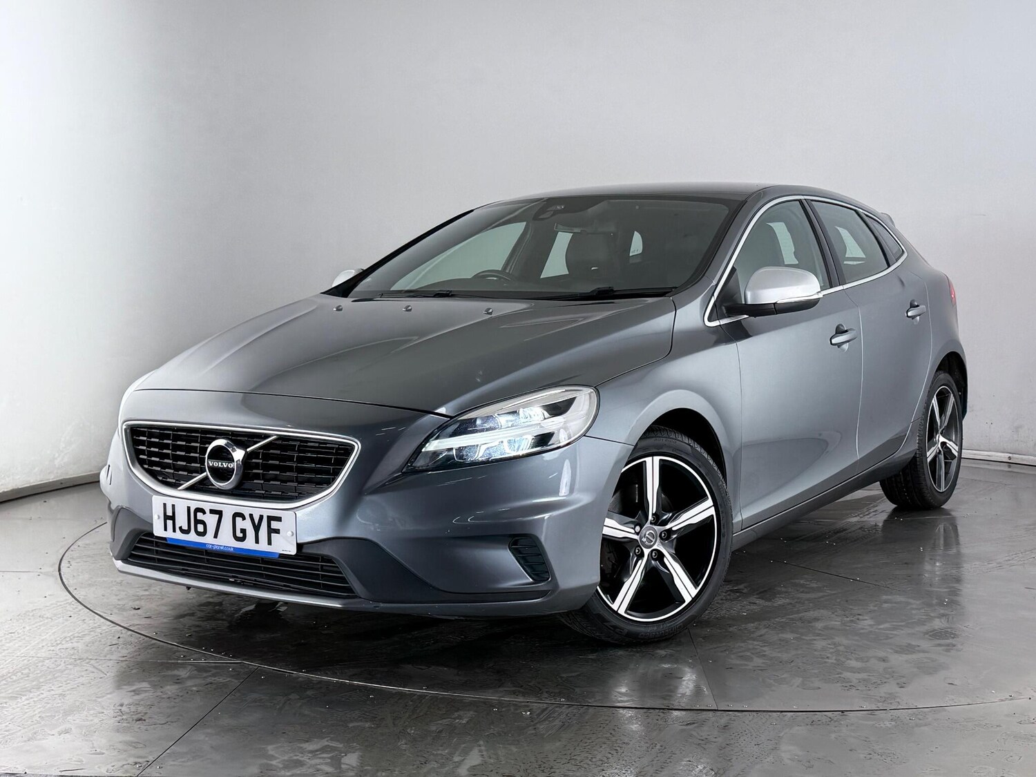 Used Volvo V40 2017 for sale - 77260274: Photo 31