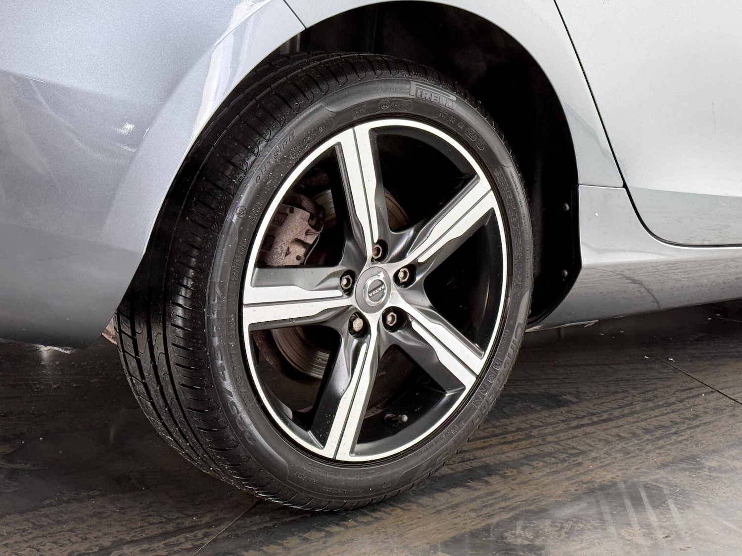 Used Volvo V40 2017 for sale - 77260274: Photo 8