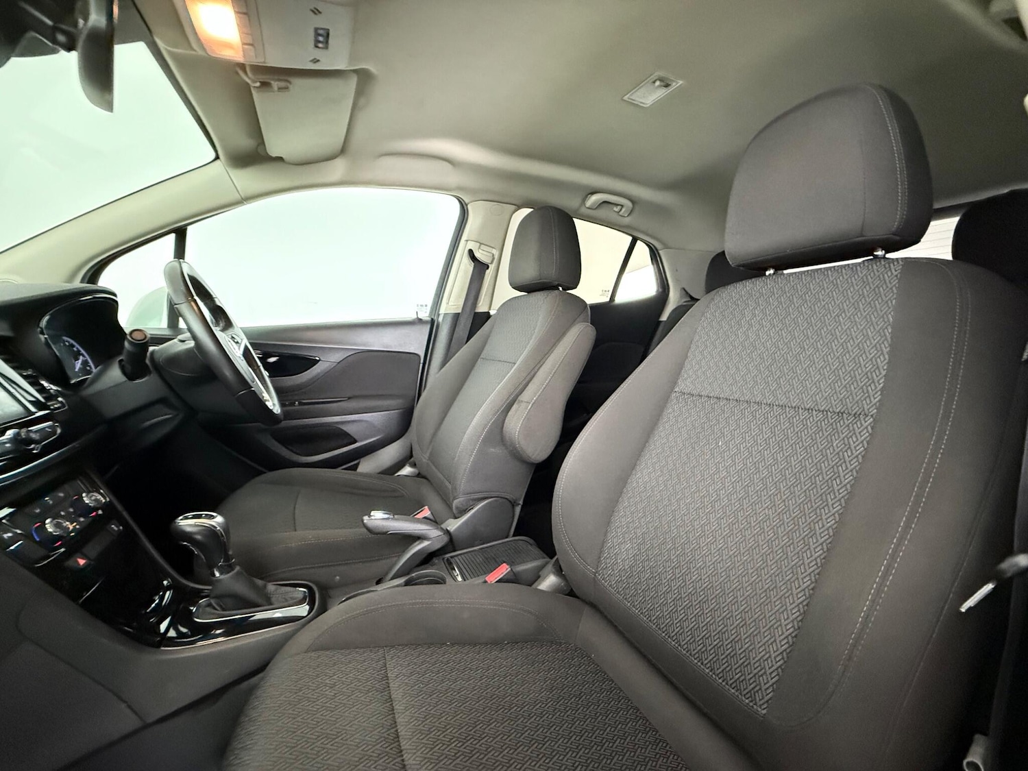 Used Vauxhall Mokka X 2018 for sale - 77243293: Photo 10