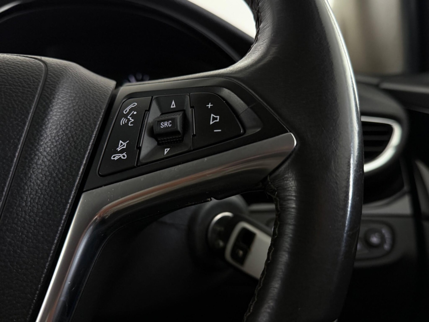 Used Vauxhall Mokka X 2018 for sale - 77243293: Photo 15