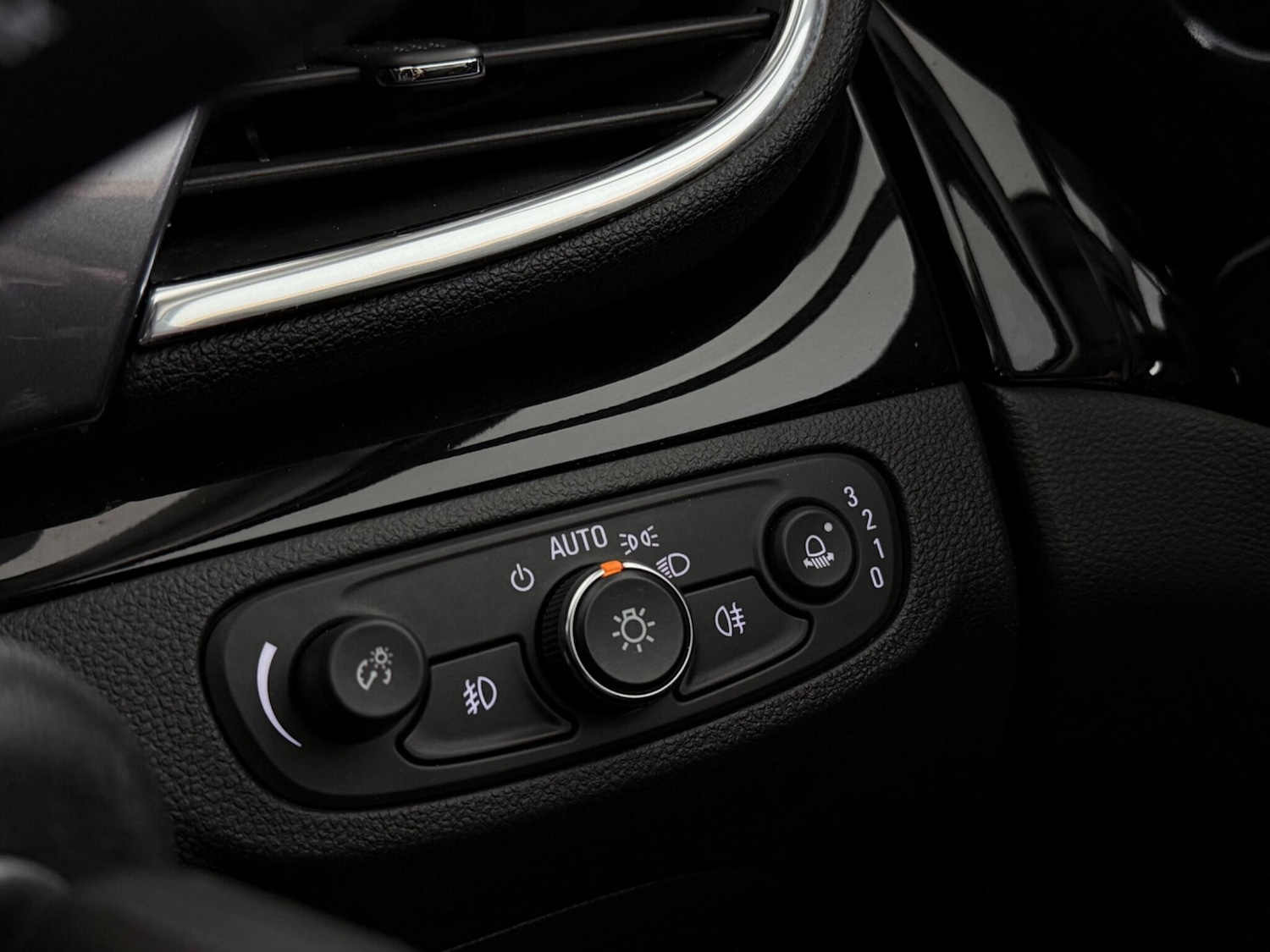 Used Vauxhall Mokka X 2018 for sale - 77243293: Photo 24