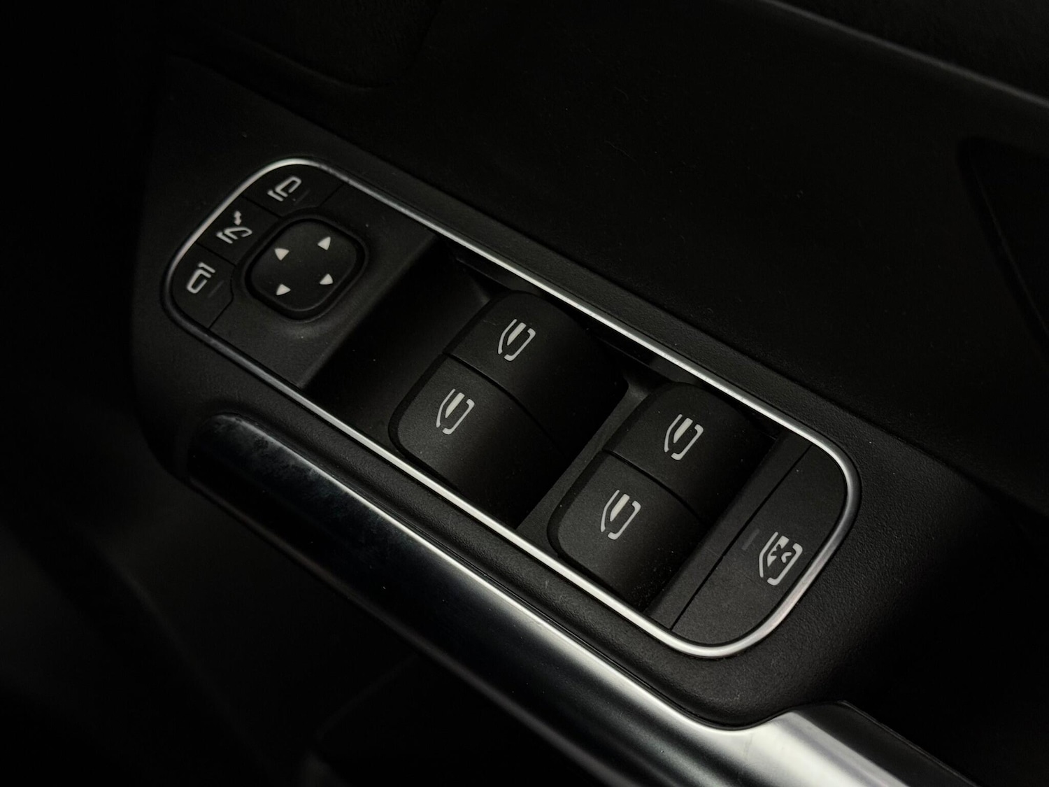 Used Mercedes-Benz GLA 2021 for sale - 76898561: Photo 30